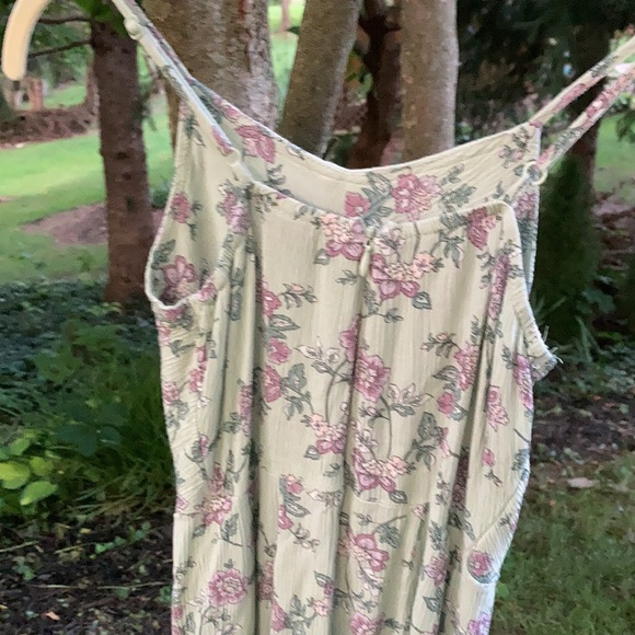 Kids floral jumpsuit with slit in leg - Picture 5 of 8